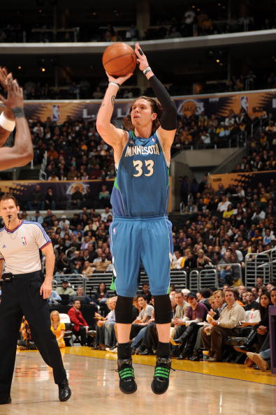 崭露头角 崭露头角